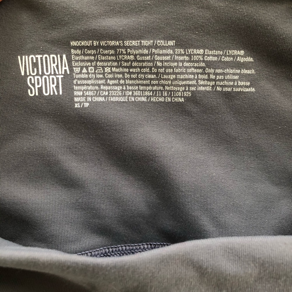Victoria’s Secret Knockout Leggings - Picture 2 of 4